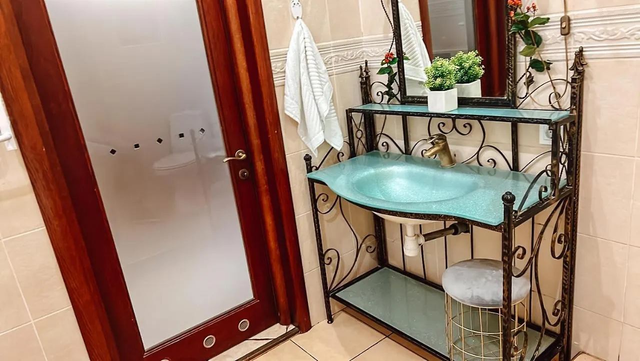 Apartment On Fedorova Kyiv 0*,